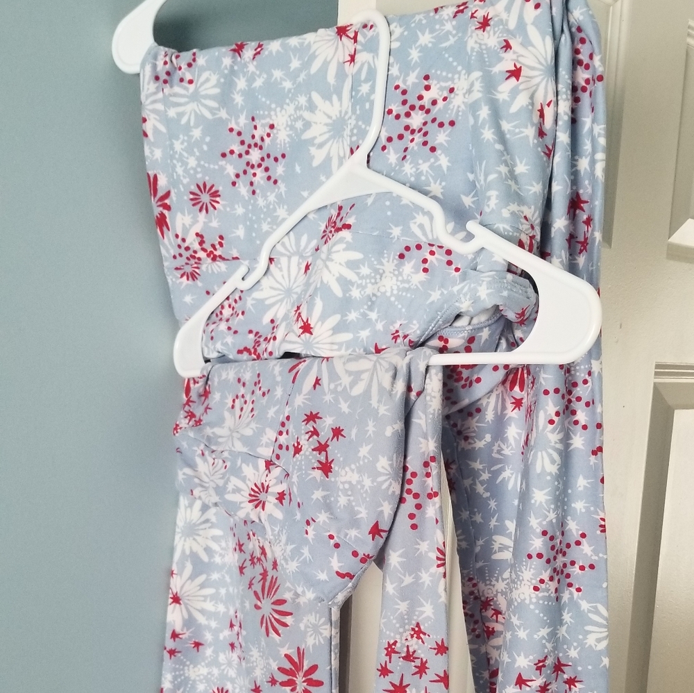Mommy and Me LulaRoe patriotic leggings set